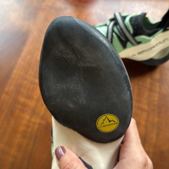 La Sportiva Futuras 36 1/2 - Picture 5 of 14